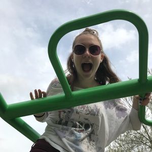 Meet your Posher, Rachel